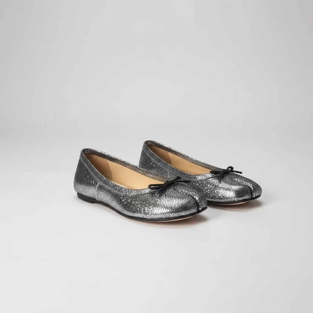 Tabi Flats Cracked Leather